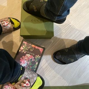 Gucci flip flop men’s authentic w box